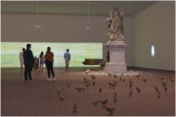 11 luma-arles 2022 installation d&#039;art moderne